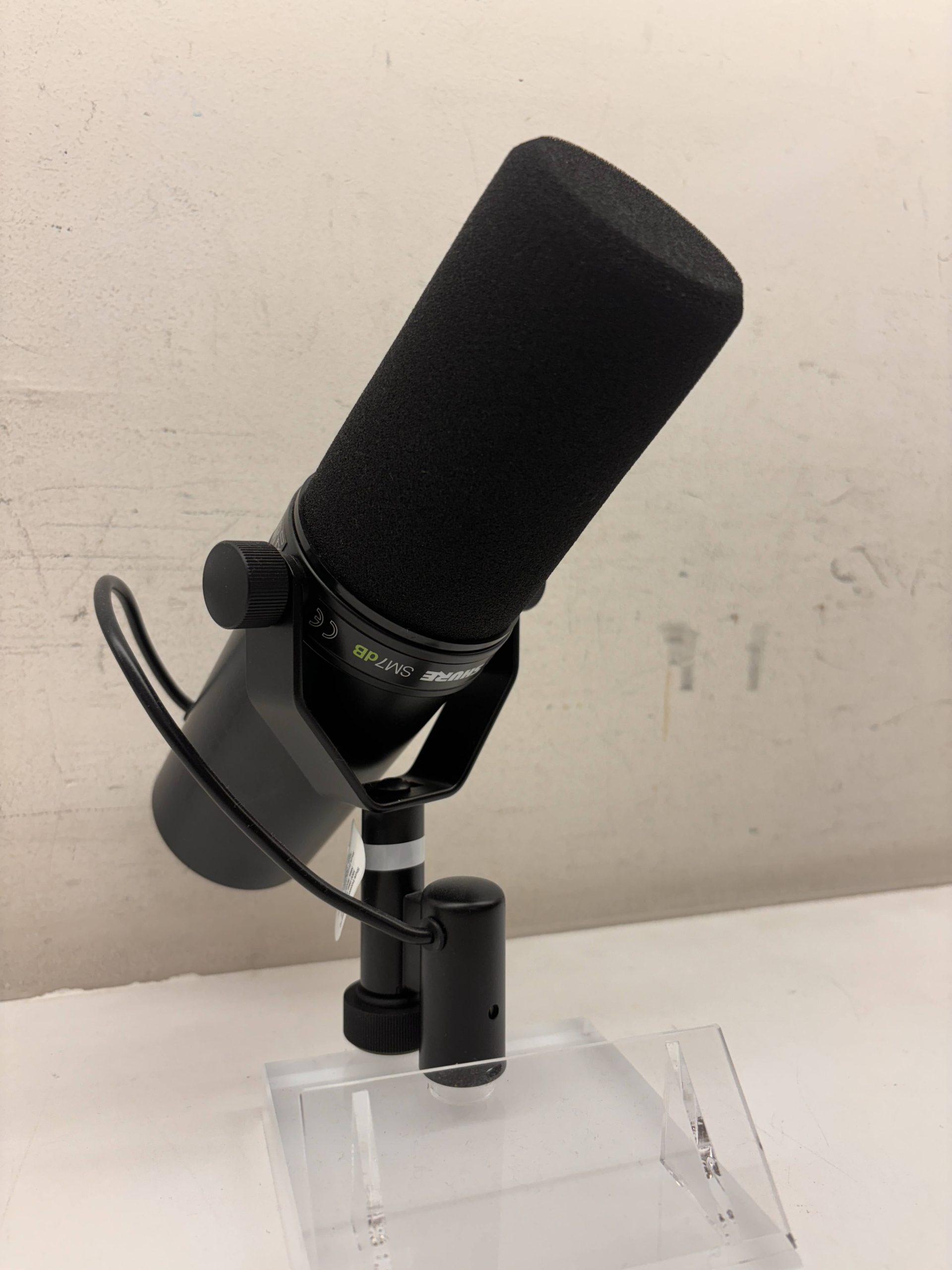SHURE SM7dB