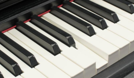 旧モデル搭載鍵盤
CLP835/SCLP8350