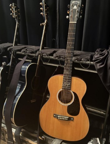 Martin 000JR E SHOGO HAMADA｜浜田省吾ソロデビュー50周年記念モデル 予約受付中 | イオンモール名取店