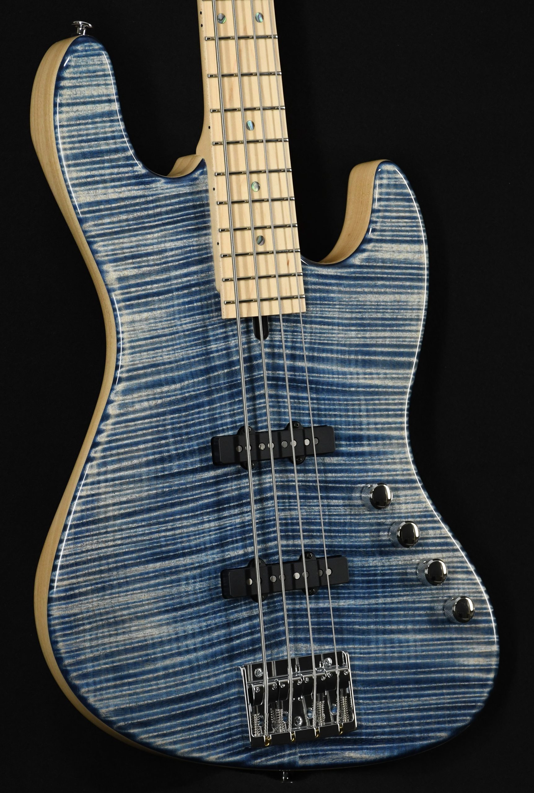 T's GuitarsDJB-4st/21 Trans Blue Denim 5A Flame Maple Top
