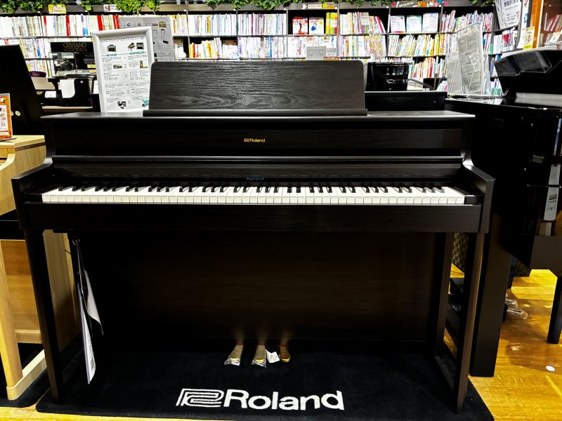 RolandHP704　カラー：DRS