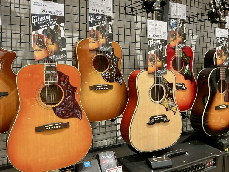 Gibson アコースティックフェア開催｜Hummingbird &amp; Dove 弾き比べ体験会