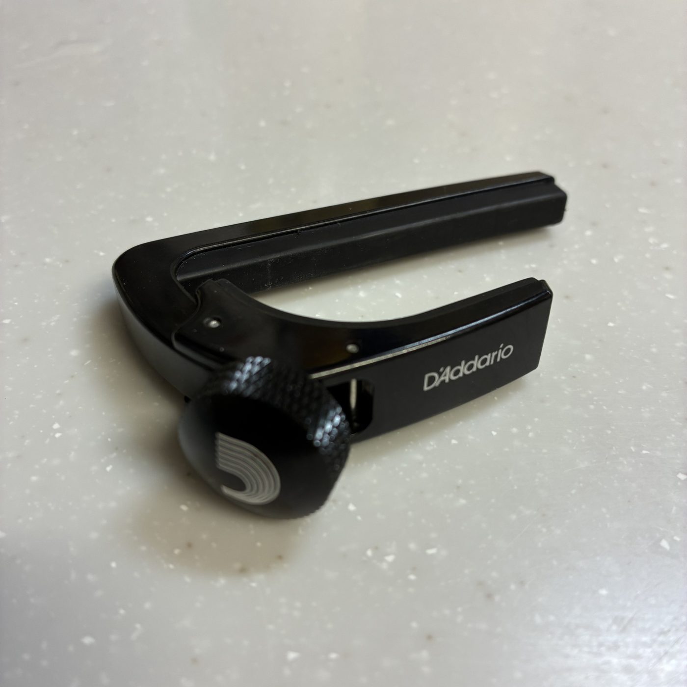 D'Addario NS Capo Lite パッケージ