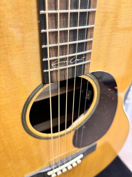 【新入荷】憧れのクラプトン・スタイルがこの価格で！Martin『000-13E Eric Clapton』！