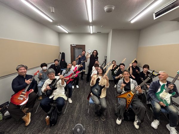 【イベントレポート】10月10日(土)開催『Kelly SIMONZ超絶ギターセミナー』