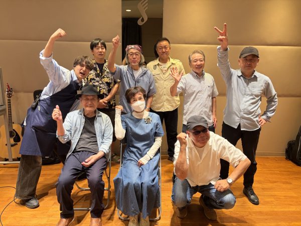 【10/11 開催活動レポート】 青春フォーク＆ポップス小さな音楽会 | ららぽーと甲子園店